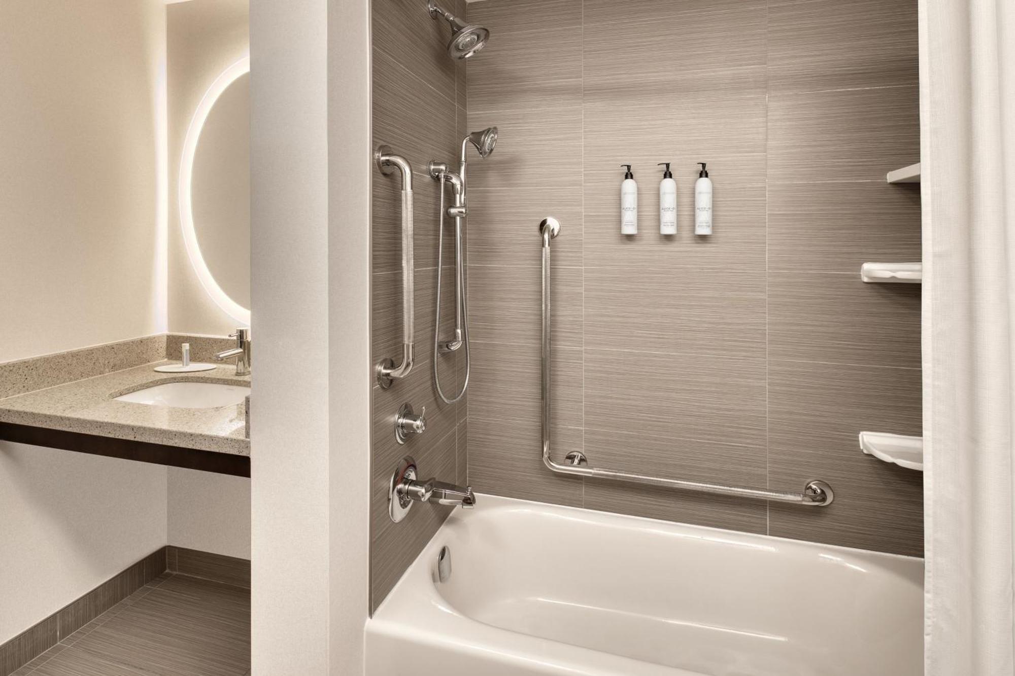 Towneplace Suites By Marriott בלוויל מראה חיצוני תמונה