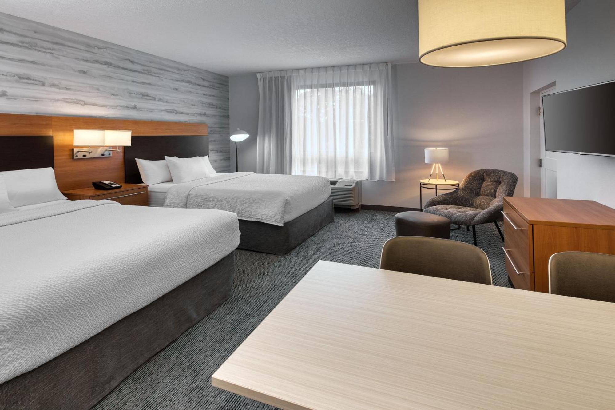 Towneplace Suites By Marriott בלוויל מראה חיצוני תמונה