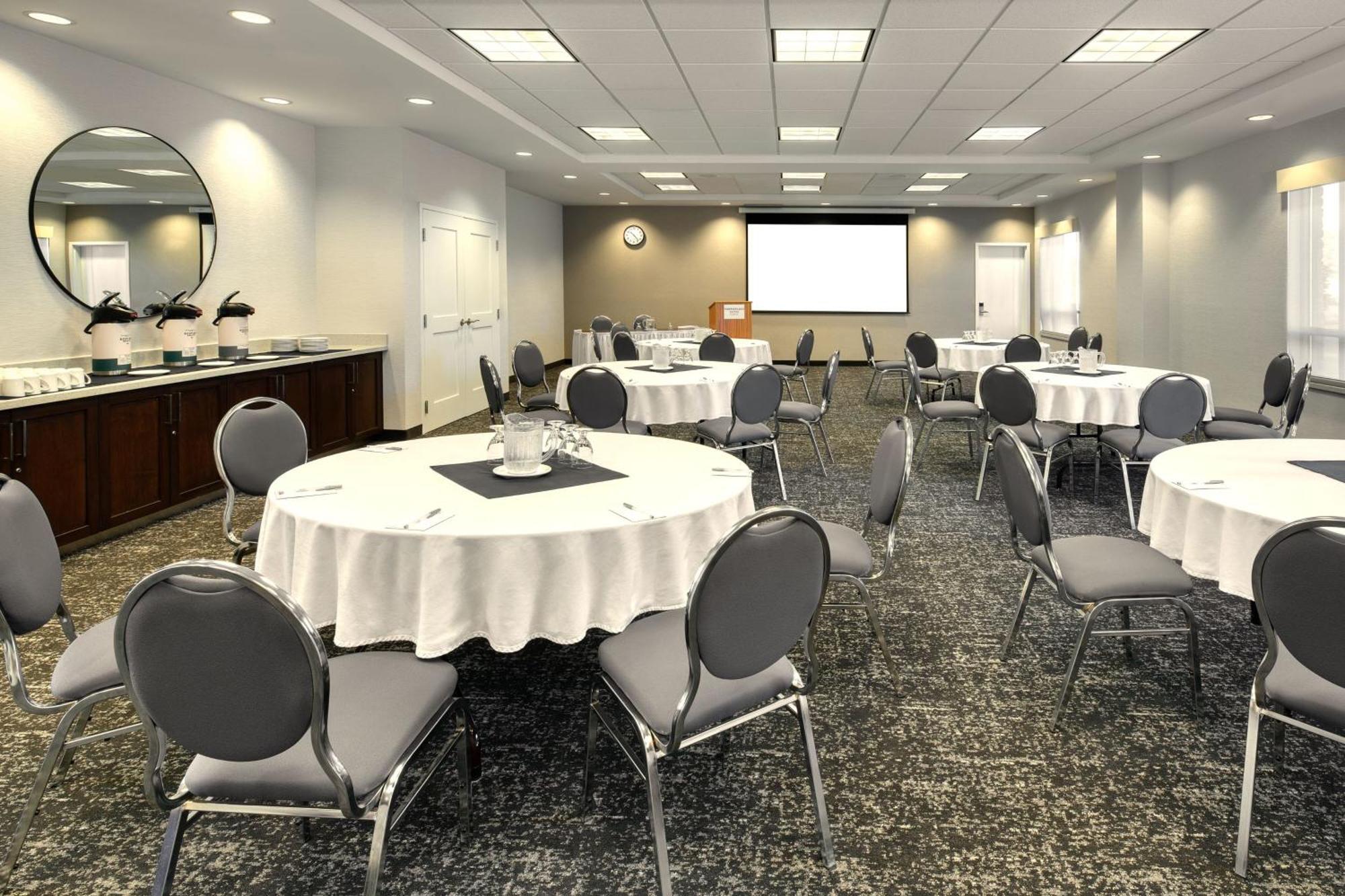 Towneplace Suites By Marriott בלוויל מראה חיצוני תמונה