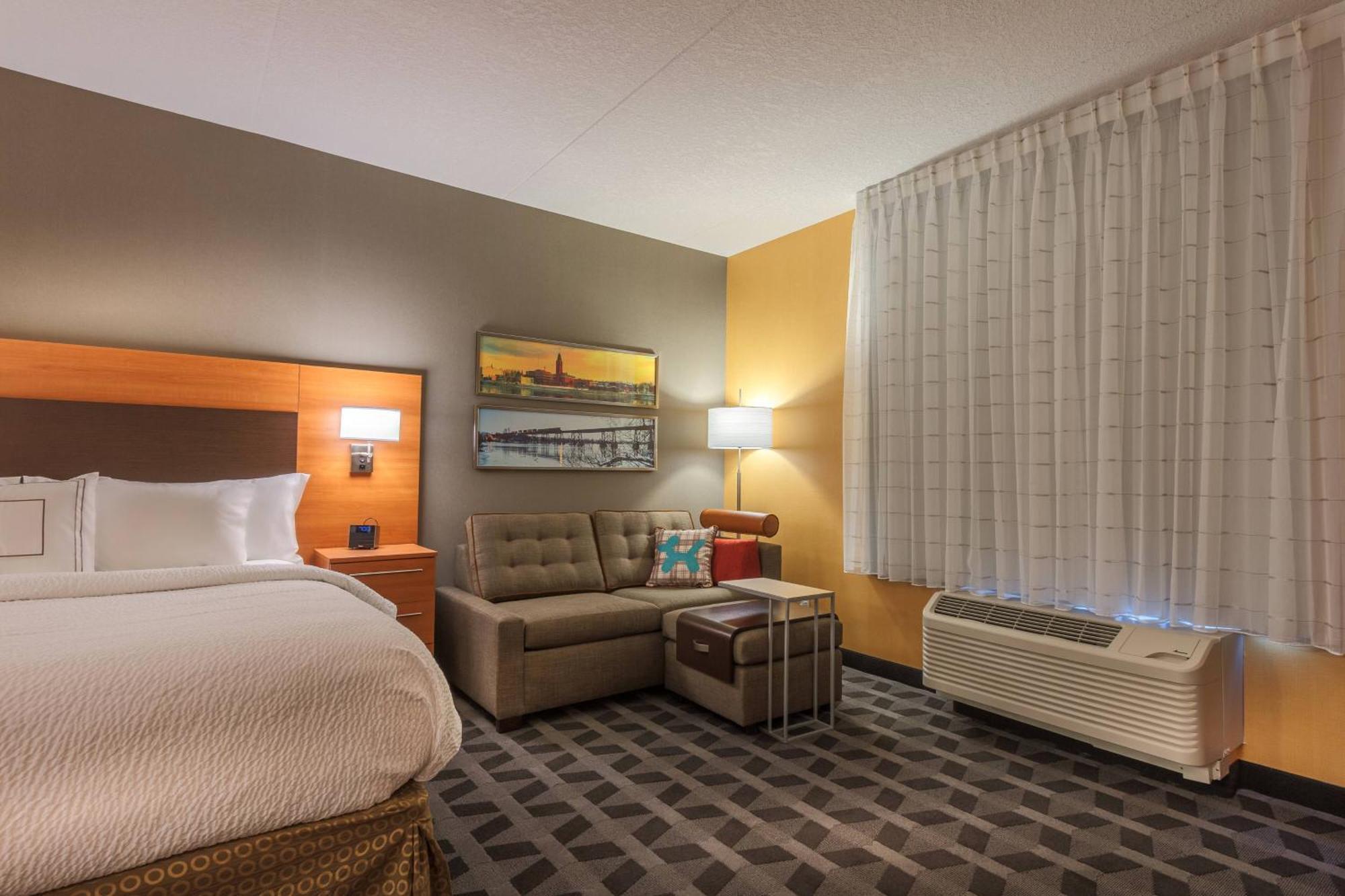 Towneplace Suites By Marriott בלוויל מראה חיצוני תמונה